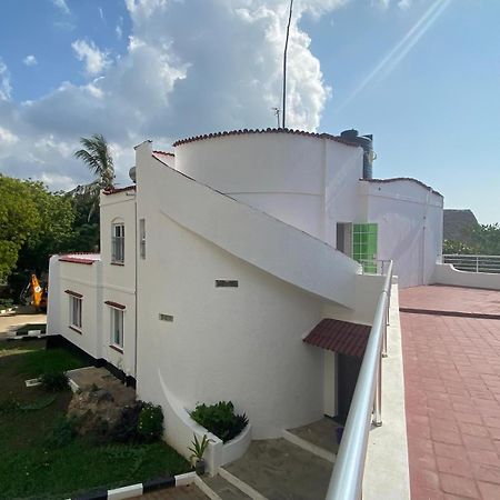 The Beach House By Maasai Mombasa Exterior foto